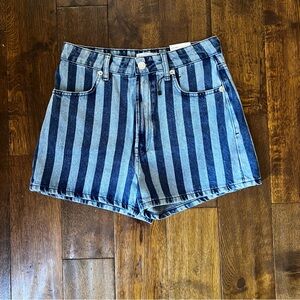 NWT Zara Blue Striped Jean Shorts Size 6